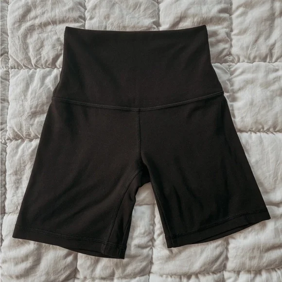 NWOT Lululemon Align High- Rise Short 6” Women's Black - Picture 2 of 7
